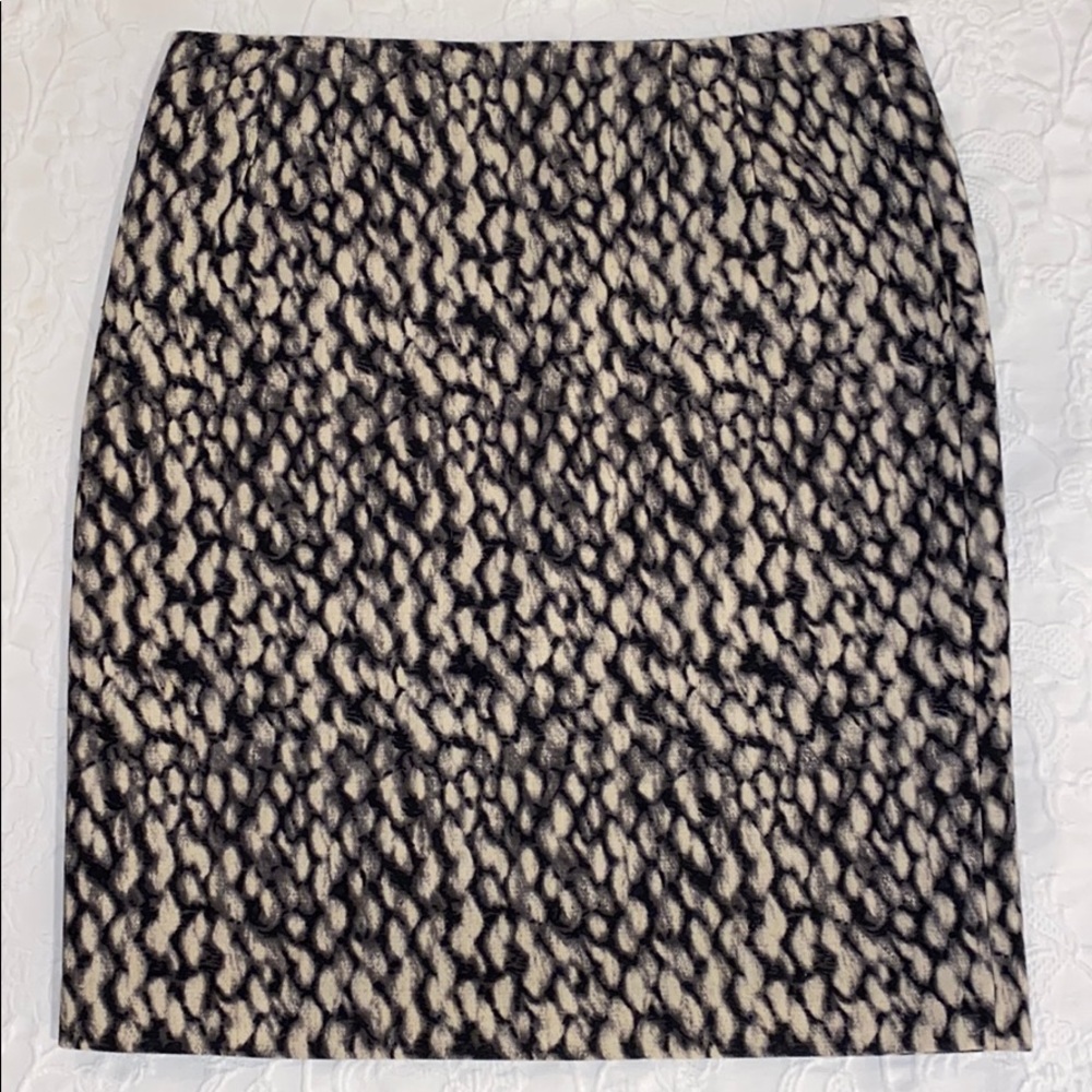 Worth 100% Wool Black & White Skirt Size 14 - Picture 2 of 13